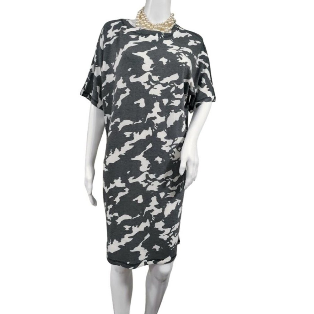 NWT Nally & Millie Short Sleeve Camouflage Print Mini Dress Gray Women's - Picture 3 of 8